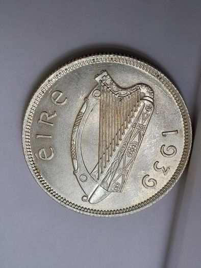 1939 Ireland 2 Shilling silver coin High grade