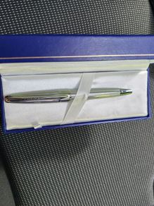 Neo vintage Cross Apogee fountain pen 18kt nib