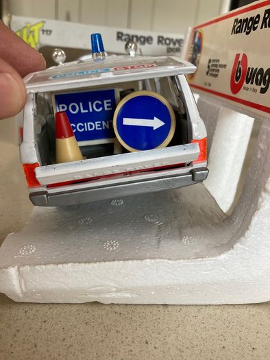 Range Rover Police Scale 1/24 Year 1978 Burago