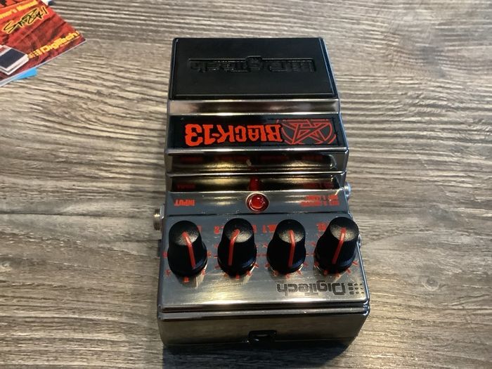 DigiTech Scott Ian Black-13 - guitar compact effect pedal.