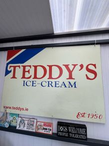 Teddys ice cream shop sign