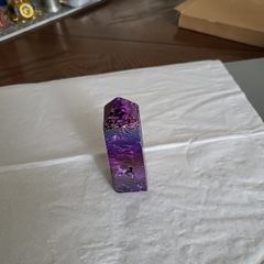 Zincite crystal obelisk