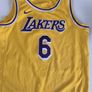 Lakers James vest Image 2