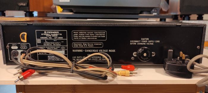 Pioneer CT-300 Cassette Tape Deck