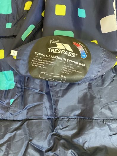 Kids sleeping bag Trespass