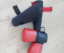 boxing gloves & shinguard