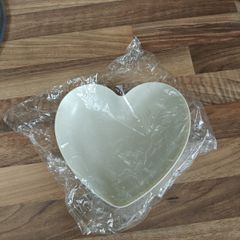 Reusable Plastic Heart Bowls