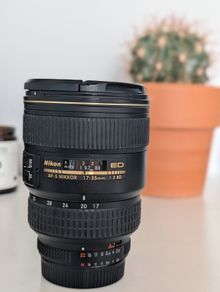 Nikon Af-s Nikkor 17-35mm F/2.8 D