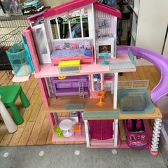 barbie house