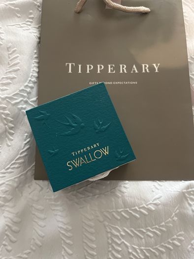tipperary swallow necklace