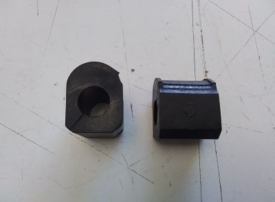 2.Renault 19 Anti Roll Bar Bush Set.