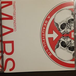 Thirty Seconds To Mars - A Beautiful Lie.
