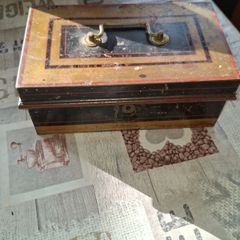 Vintage Metal Cash Box, no key, Postage Available or Collection