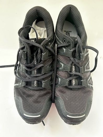 Salomon cross country runners Size 7