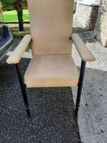 Orthopedic Chair
