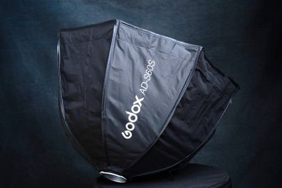 Studio Octabox + Parabolic Umbrella