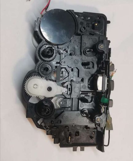AIWA HS-GS242 Cassette Walkman Player