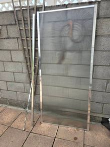 shower screen