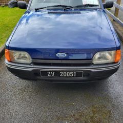 Ford Escort 1986 automatic