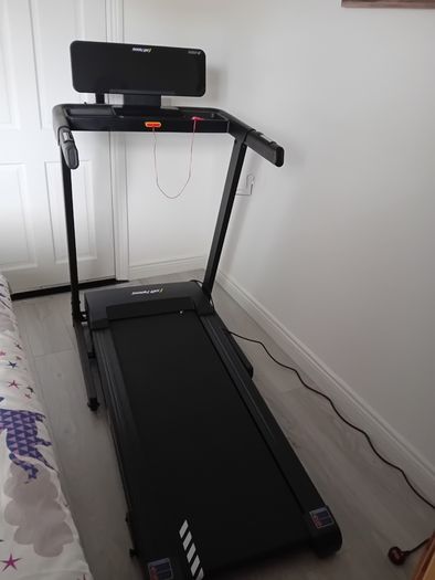 Motorised treadmill
