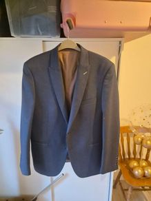 Daniel Graham 3 Piece Suit