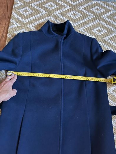 Jaeger belted wool coat . Size 8 -10. V.good condition