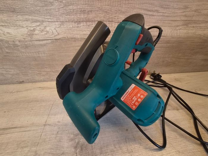 HYCHIKA 1500W Circular Saw 190mm, Laser Guide