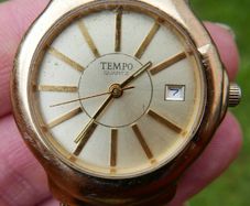 Tempo Gold Quartz Watch (fresh battery)
