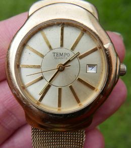 Tempo Gold Quartz Watch (fresh battery)