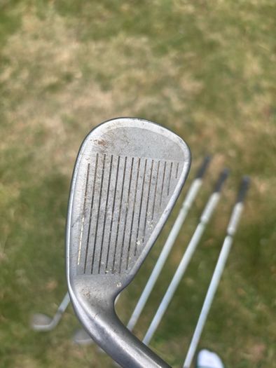 Taylormade RBZ irons 4-9
