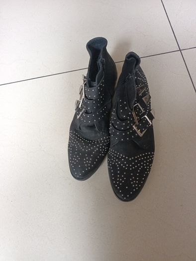 Office Of London Black  Faux Suede Ankle Boots.  S. 41 -8
