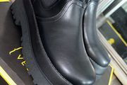 Brand New In the box Buffalo Pluto Chelsea Boots Black Platform Chunky Lug Sole Ankle Boots UK 6 Eu 39
