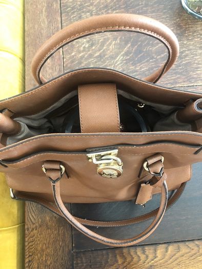 Micheal Kors Shoulder Bag