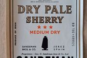 Vintage  Sandeman  Dry pale Sherry Medium Dry label