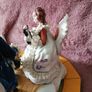 Huge and heavy porcelain Figurine Image 5