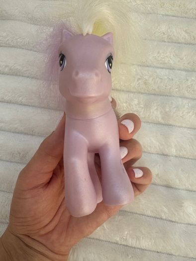 My Little Pony G3 Fluttershy 2002 Butterfly Used Please see pictures
