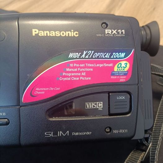 Panasonic RX11 Palmcorder VHS-C Camcorder 21x Zoom