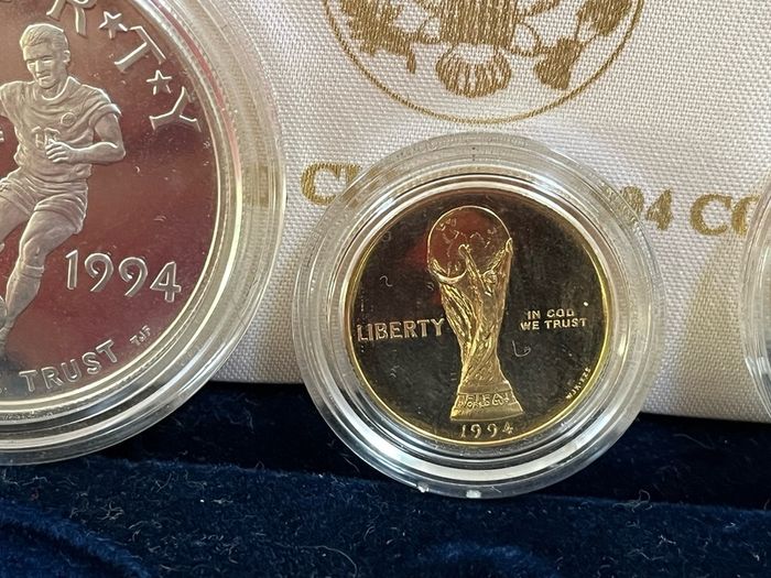 USA 1994 Gold Coin 5 Dollar Proof Coin Set + Silver
