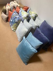 27 Assorted cushions