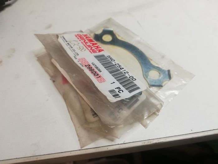 Yamaha TZR125 Sprocket Locking tabs