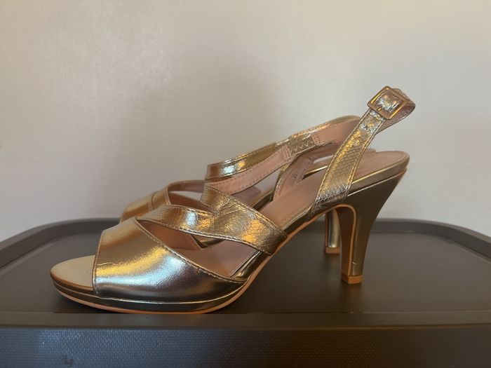 Gold High Heels size 41