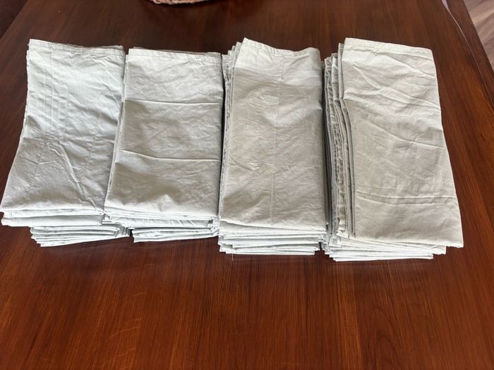 100 Sage Green Dinner Napkins