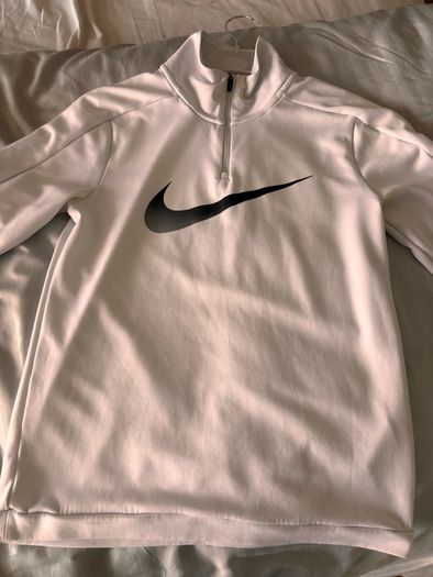 ladies nike running top