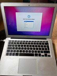 Apple MacBook Air 13-inch 2017 Excellent Condition
