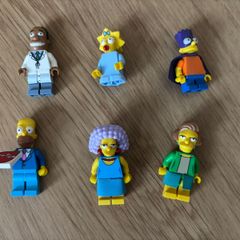 Lego Simpson minifigures bundle