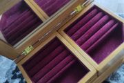 Jewellery box