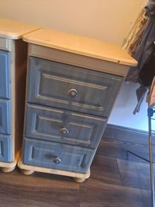 dressing table