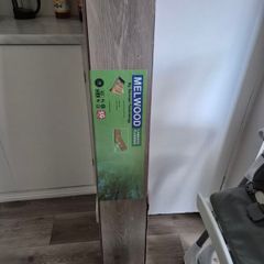 Moon Plank laminate floor boards 9 boxes