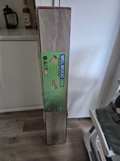 Moon Plank laminate floor boards 9 boxes