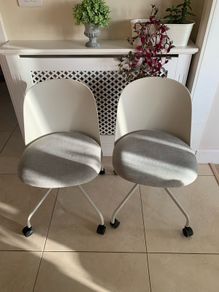 Mariolina Miniform Egg Chairs